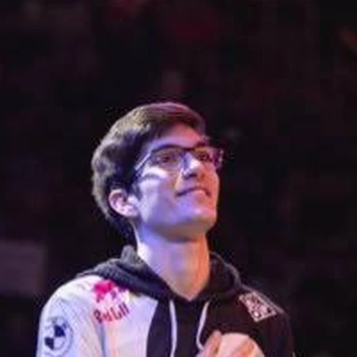 Mariano Arruda, known as SquishyMuffinz